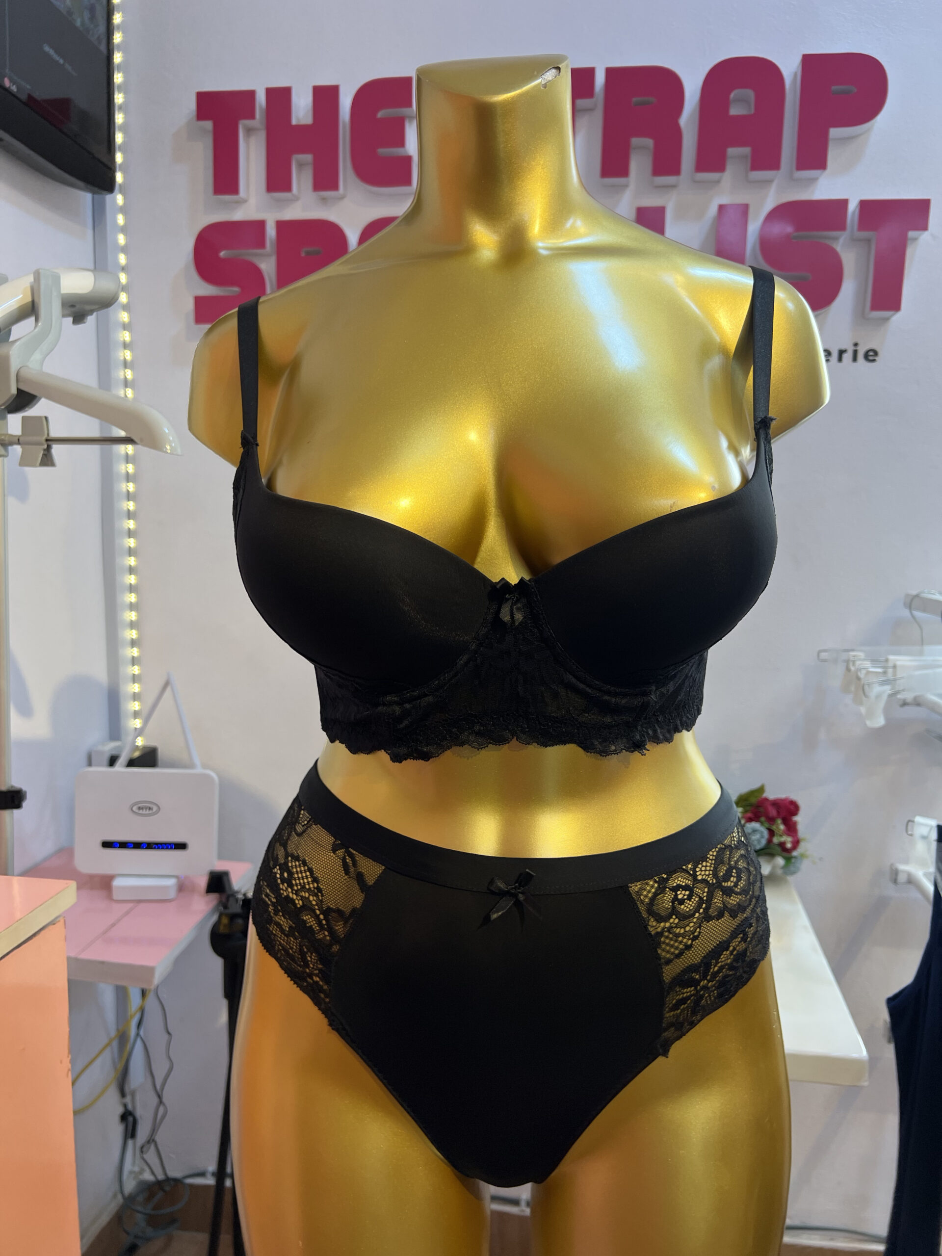 The Strap Specialist