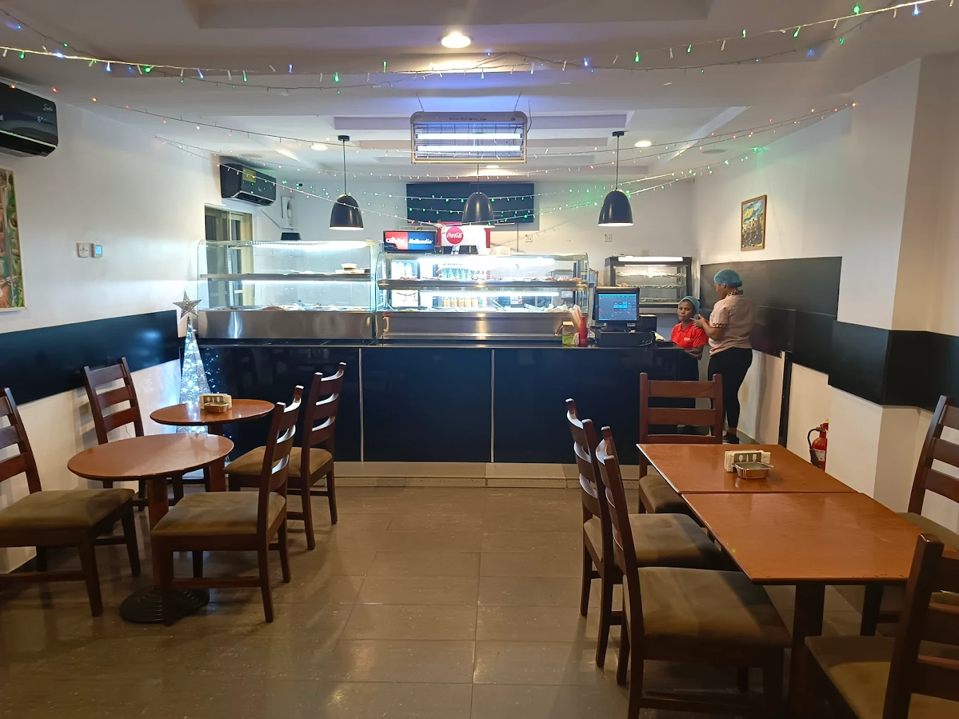 Kings Cafe restaurant in ojodu 2