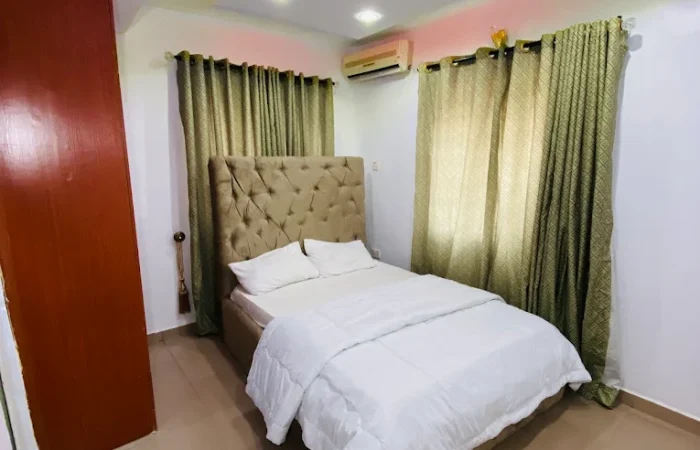 Unique Grace Shortlet Apartment - Shortlets In Lagos 2